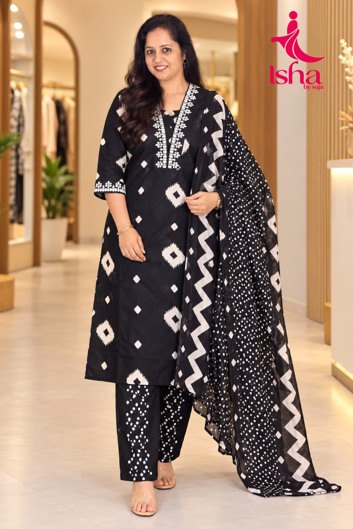 Noir Slit Churidar Set